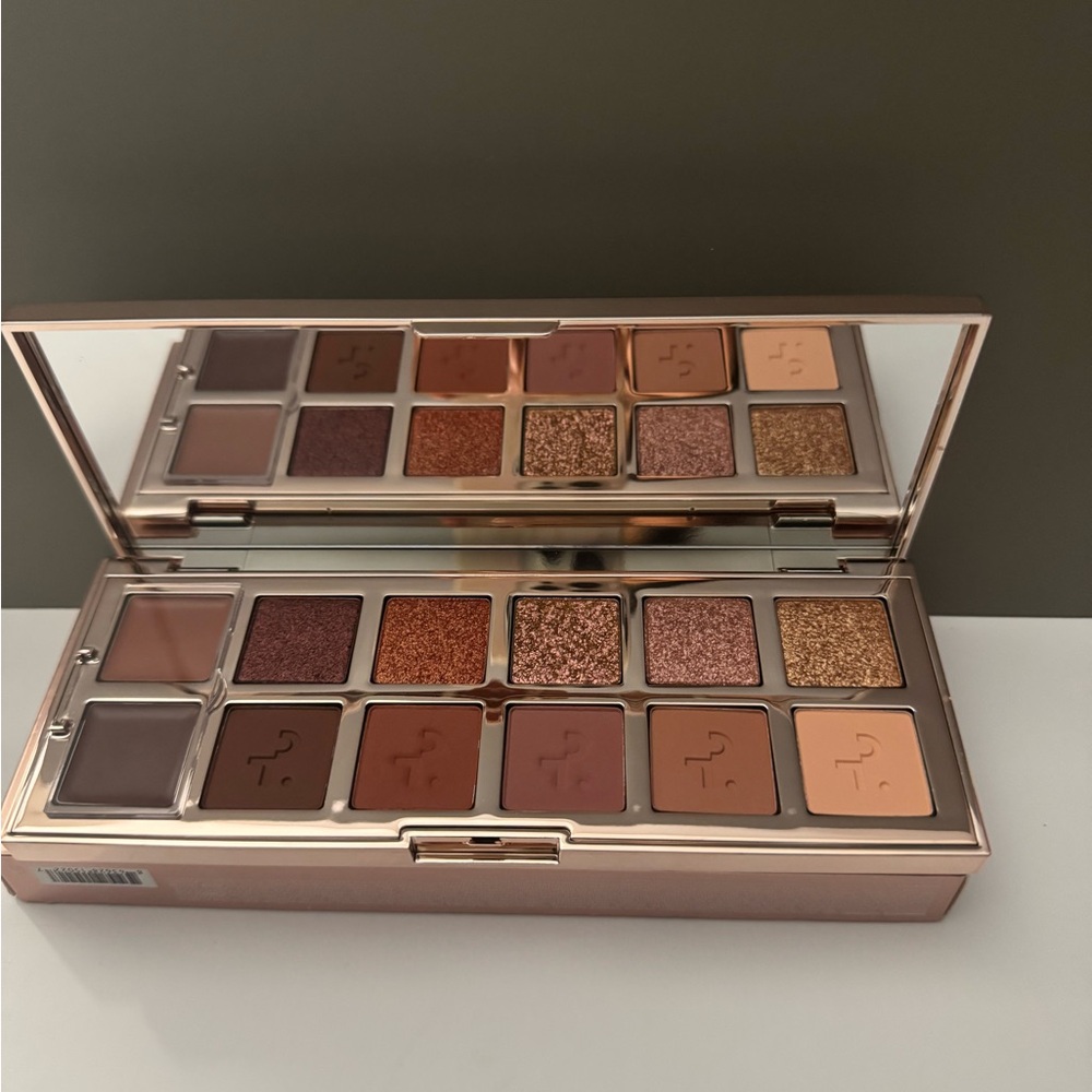 Patrick Ta Eyeshadow Palette with Warm Neutrals and Shimmer